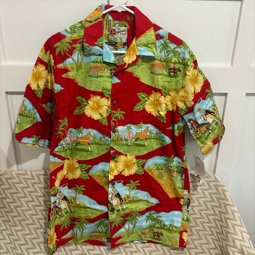 Hilo Hattie Men's Hawaiian Button Down Short Sleeve Shirt Red Medium NWT